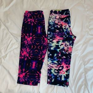 2 pair of women’s capri athletic leggings